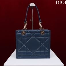 Christian Dior Shopping Bags